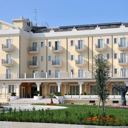 Hotel Concorde Sant'Egidio alla Vibrata Luaran gambar