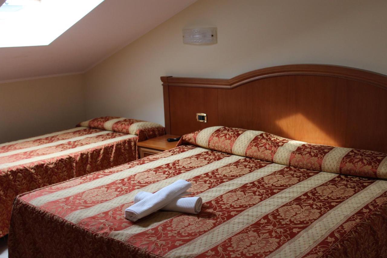 Hotel Concorde Sant'Egidio alla Vibrata Luaran gambar