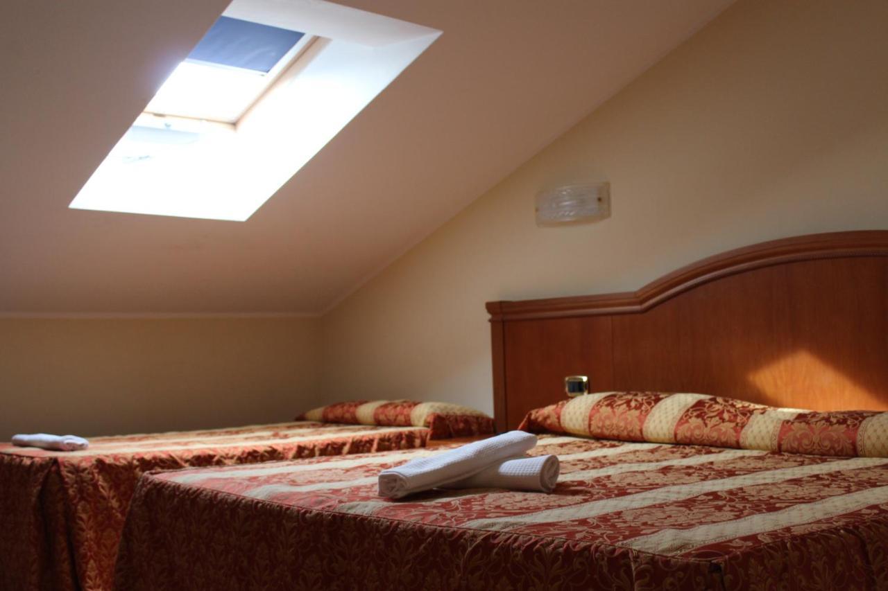 Hotel Concorde Sant'Egidio alla Vibrata Luaran gambar