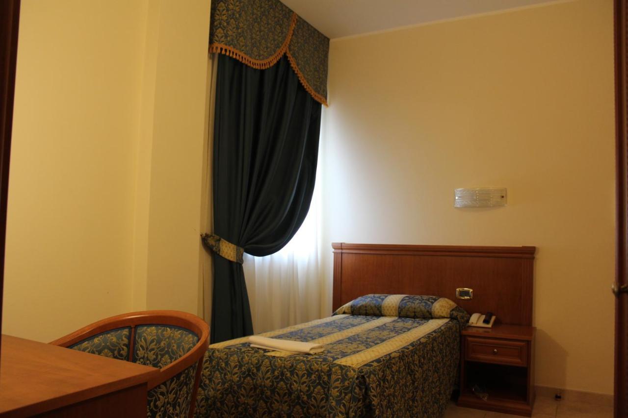 Hotel Concorde Sant'Egidio alla Vibrata Luaran gambar