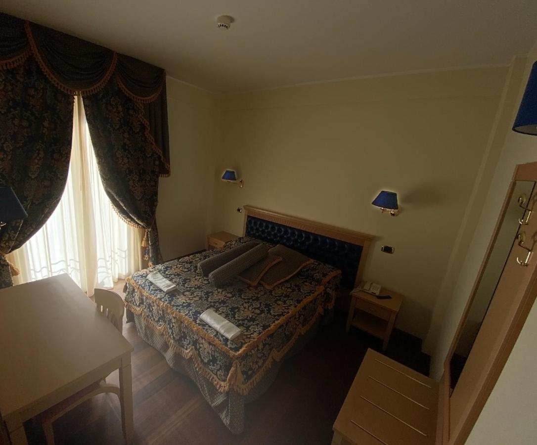 Hotel Concorde Sant'Egidio alla Vibrata Luaran gambar