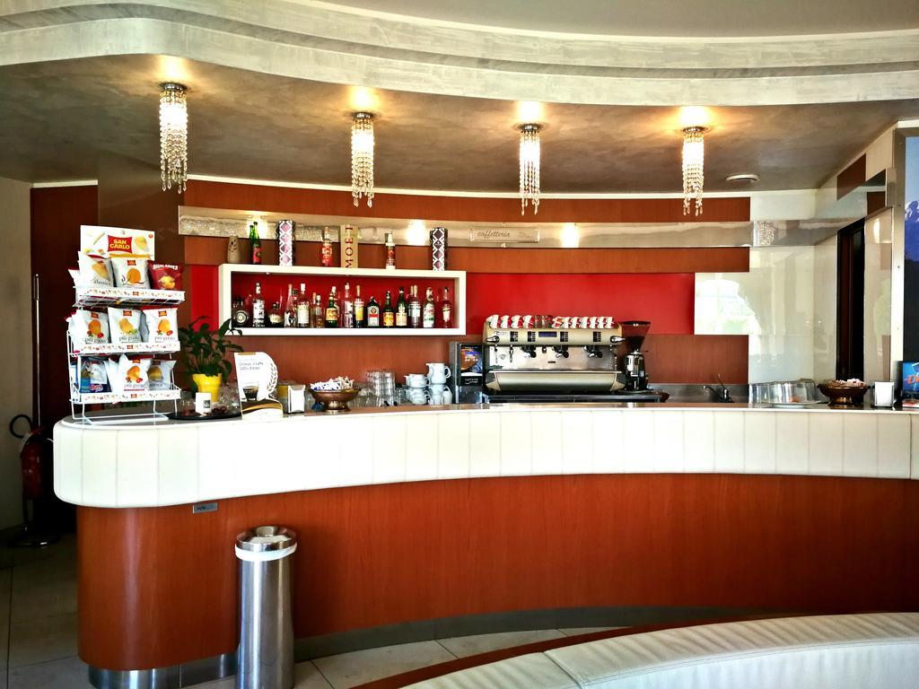 Hotel Concorde Sant'Egidio alla Vibrata Luaran gambar