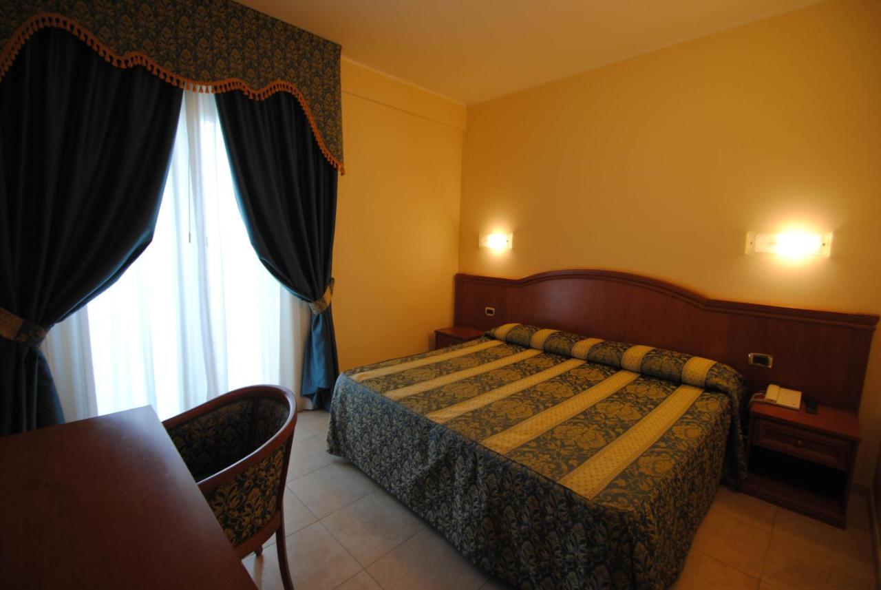 Hotel Concorde Sant'Egidio alla Vibrata Luaran gambar