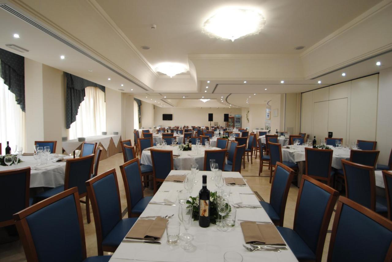 Hotel Concorde Sant'Egidio alla Vibrata Luaran gambar